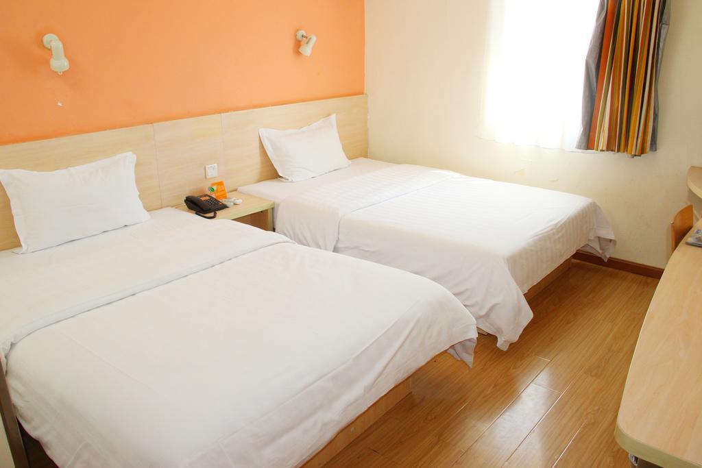 7Days Inn Beijing Beishatan Exterior photo