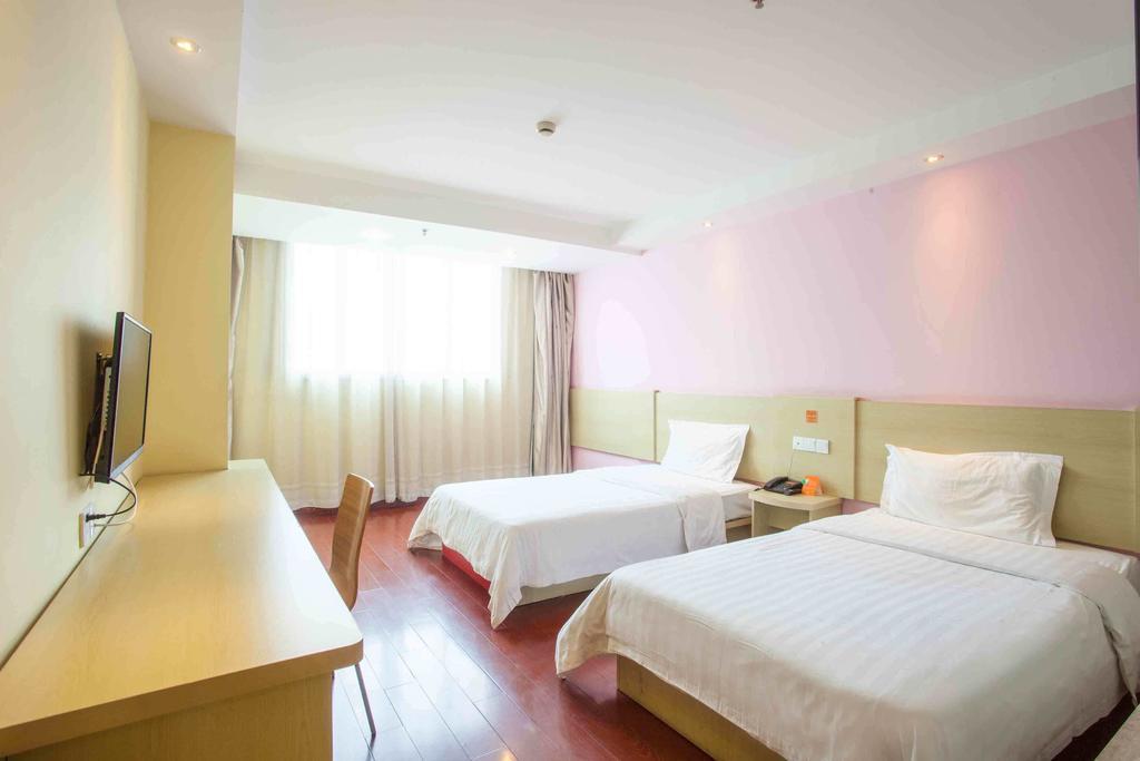 7Days Inn Beijing Beishatan Room photo